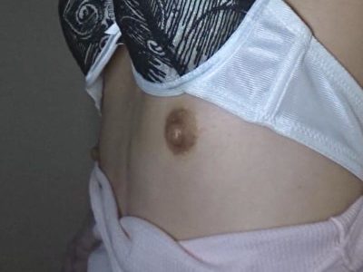 もなみ鈴 暗闇でイタズラ中出し