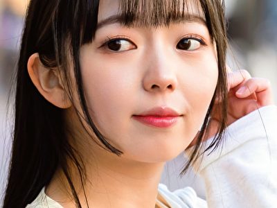 小柄で可愛い子を眠らせて小さなオマ●コに濃厚ザーメン注入