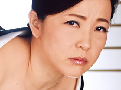 義父の性技にイキ悶える美人嫁 ゆりえ